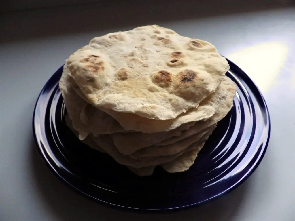 FLOUR TORTILLAS STACKED