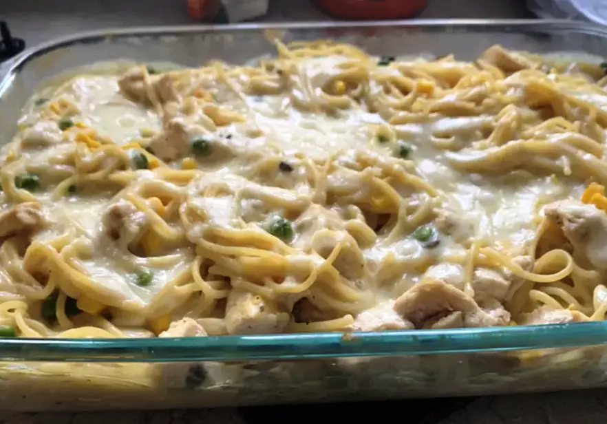 CHICKEN CASSEROLE