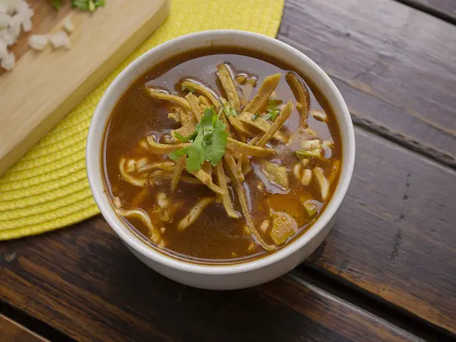 CHICKEN TORTILLA SOUP