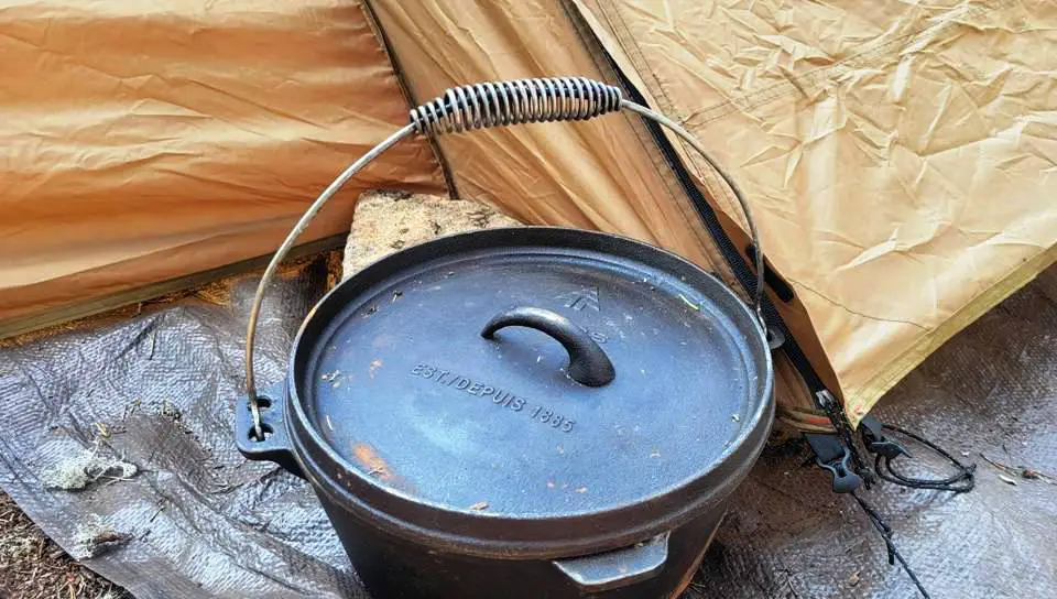 CAMP OVEN DUTCH OVEN