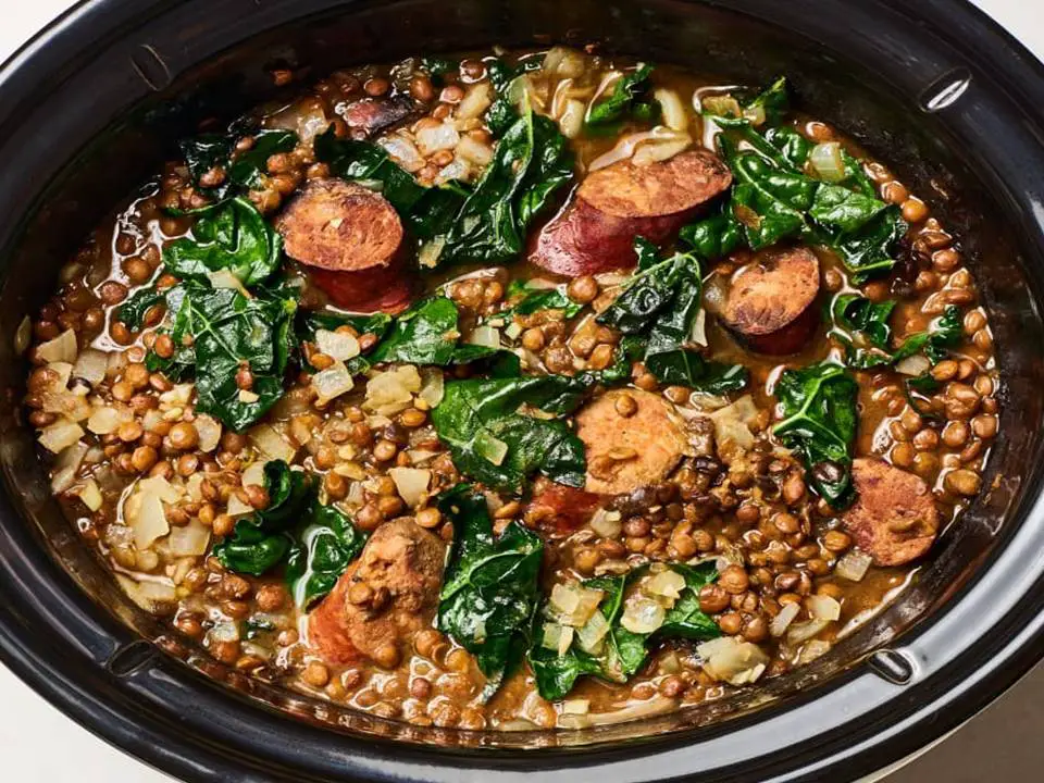 SAUSAGE AND LENTIL SOUP