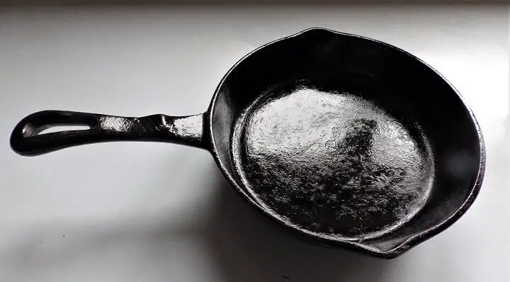 Cast Iron Frying Pan
